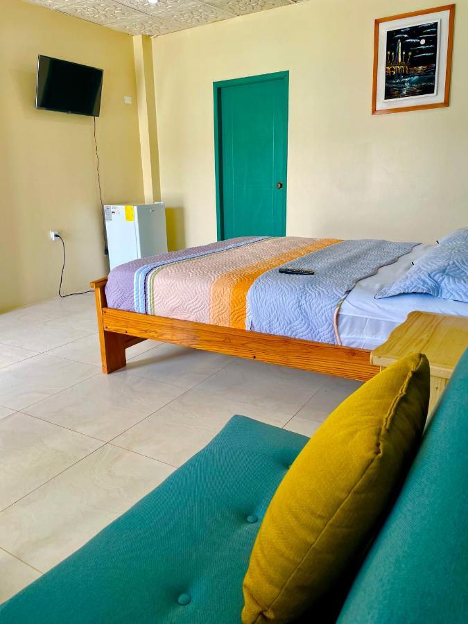 Hostal Tropicoco Hotel Playas Ngoại thất bức ảnh