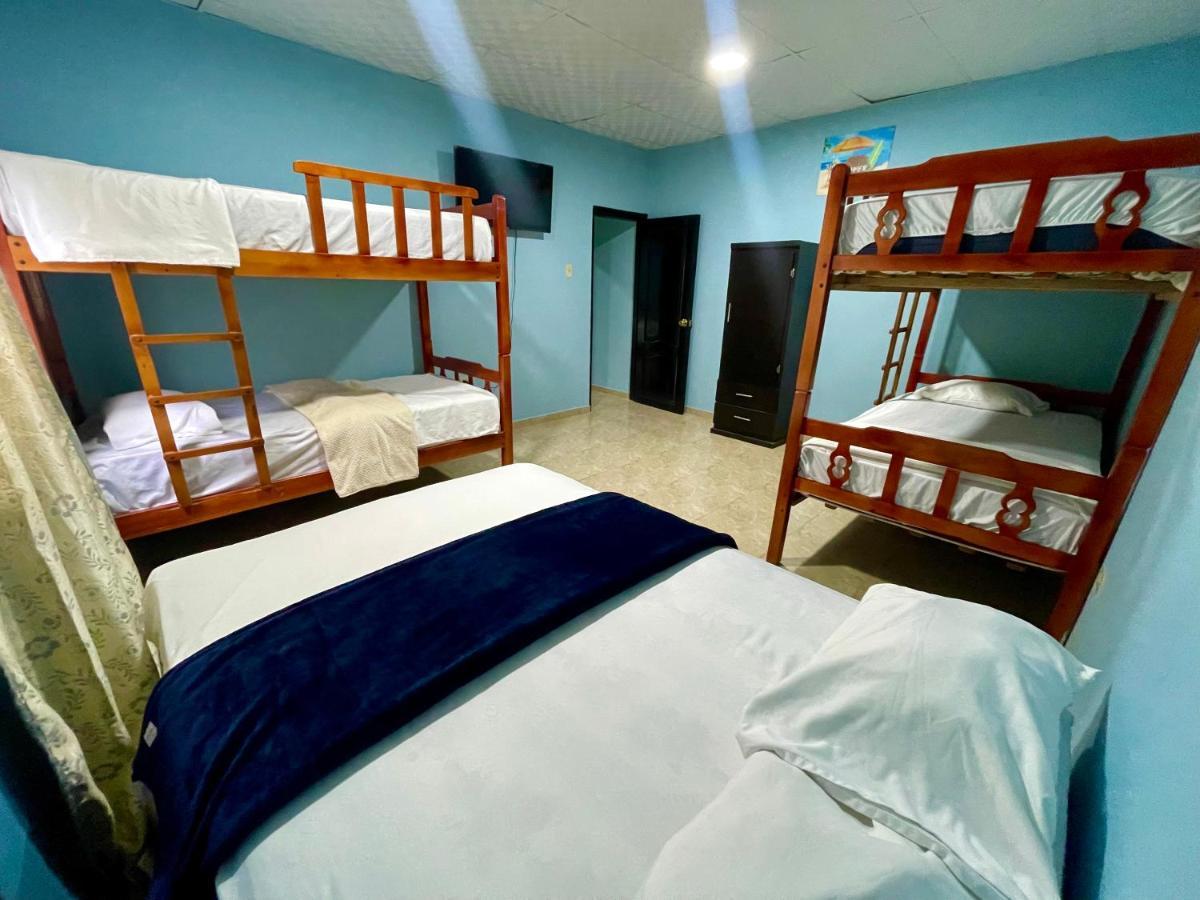Hostal Tropicoco Hotel Playas Ngoại thất bức ảnh